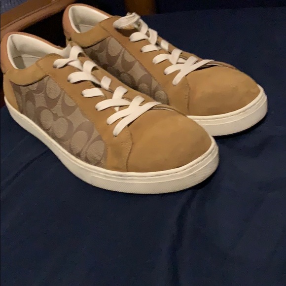 Coach size 11 men’s shoes ( box not included ) - Picture 5 of 7